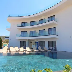 **** Hotel Blue Eye Albanië